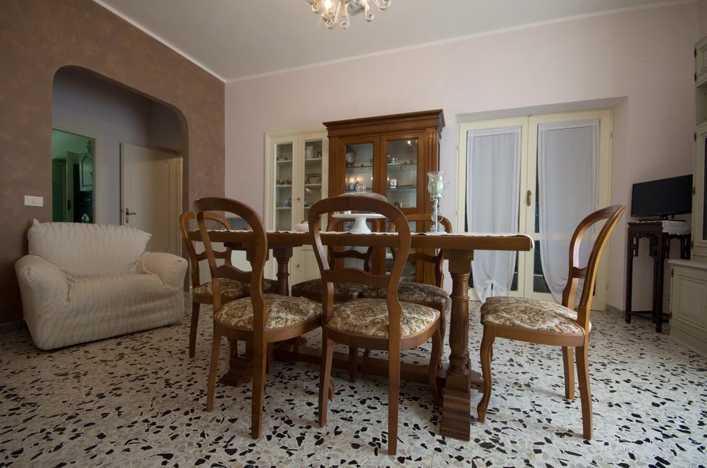 Bed And Breakfast Romantica Evasione Сутрі Екстер'єр фото
