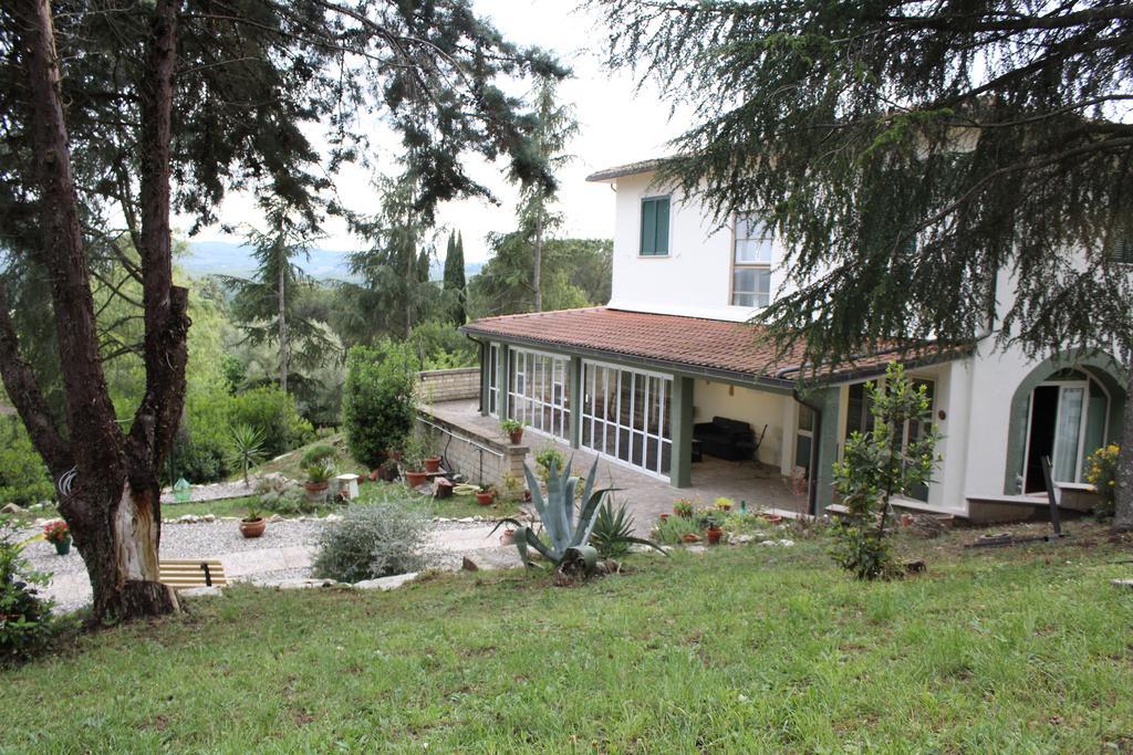 Bed And Breakfast Romantica Evasione Сутрі Екстер'єр фото