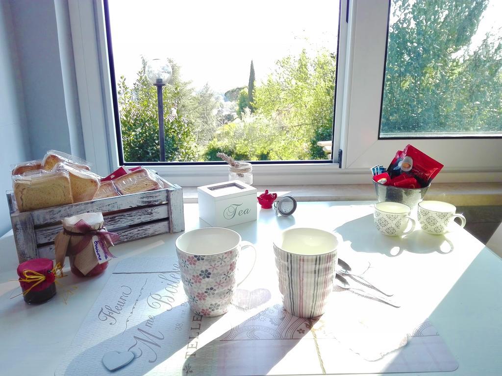 Bed And Breakfast Romantica Evasione Сутрі Екстер'єр фото