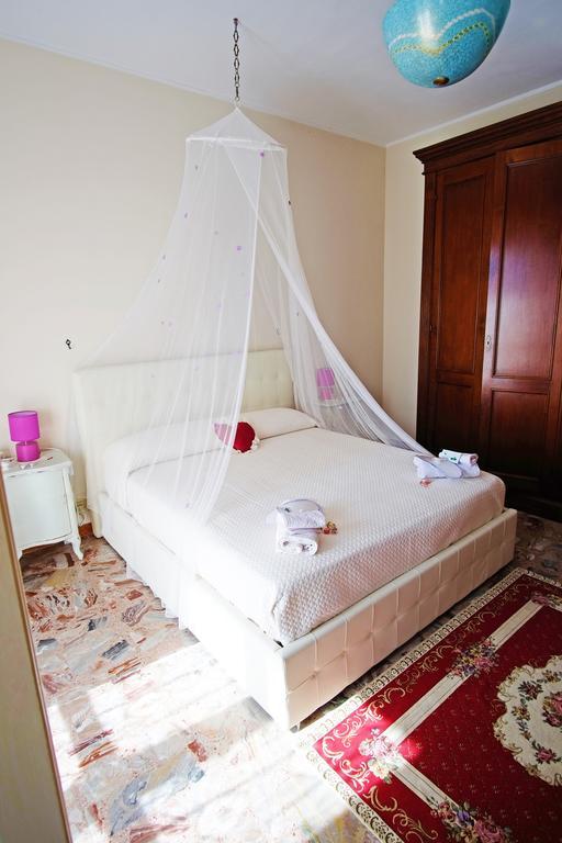 Bed And Breakfast Romantica Evasione Сутрі Екстер'єр фото