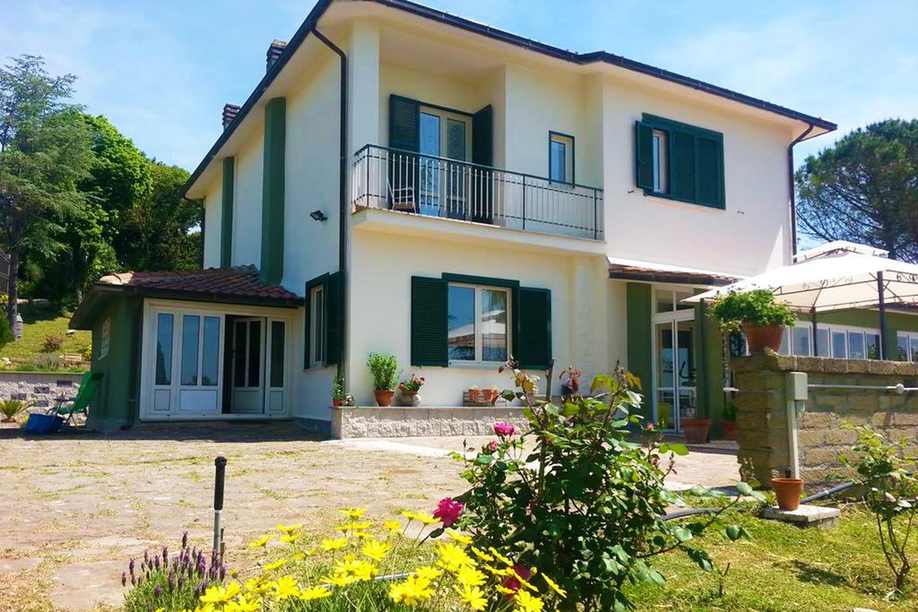 Bed And Breakfast Romantica Evasione Сутрі Екстер'єр фото