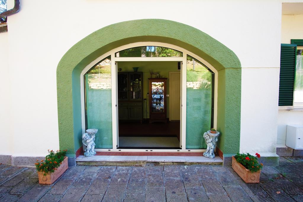 Bed And Breakfast Romantica Evasione Сутрі Екстер'єр фото