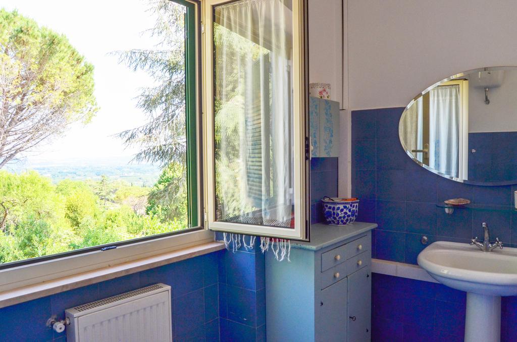 Bed And Breakfast Romantica Evasione Сутрі Екстер'єр фото